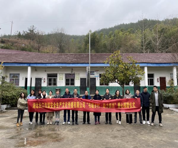 s_4092077a151e4ac1.jpg s_4092077a151e4ac1.jpg