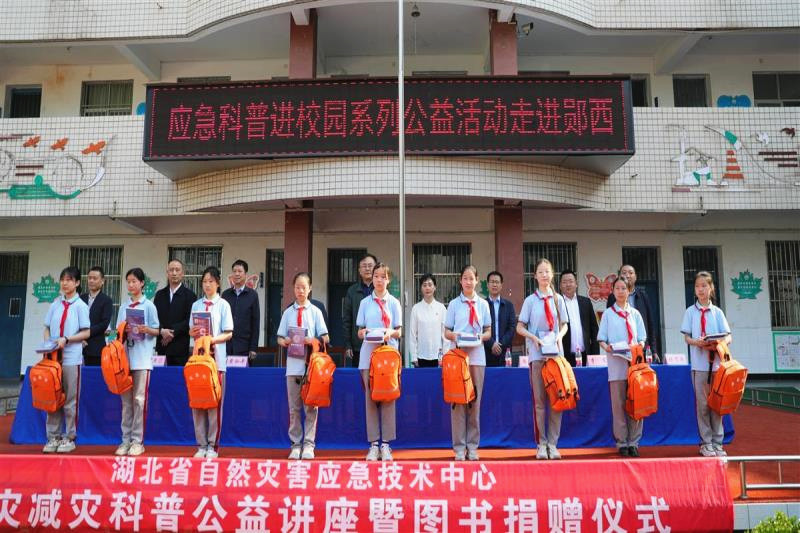 s_78181377aaa11020_副本.jpg s_78181377aaa11020_副本.jpg