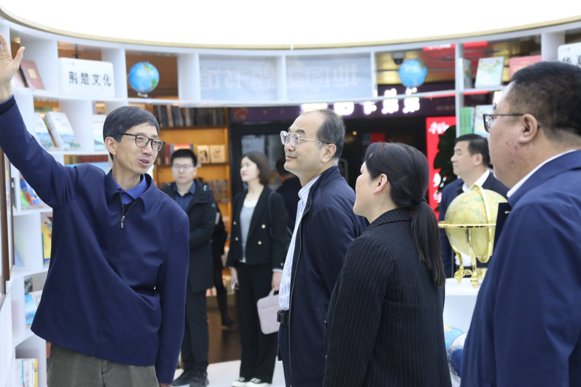 DA6A2693(1).jpg DA6A2693(1).jpg