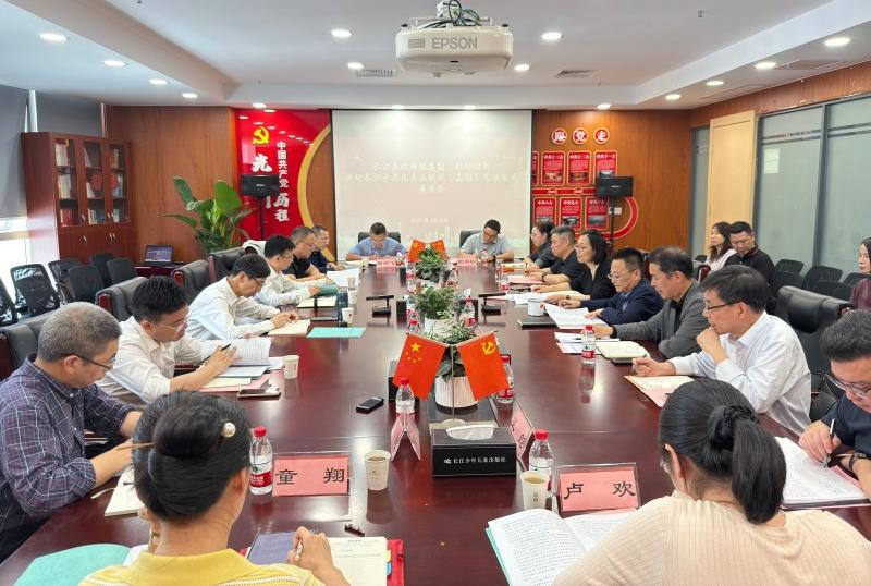 IMG_1976.HEIC(1).jpg IMG_1976.HEIC(1).jpg