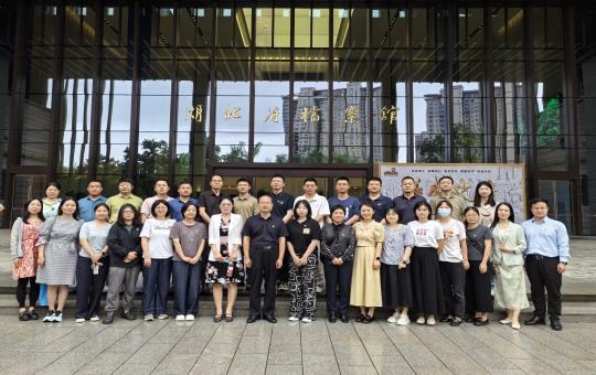 s_80e67f47f4de83ed.jpg s_80e67f47f4de83ed.jpg