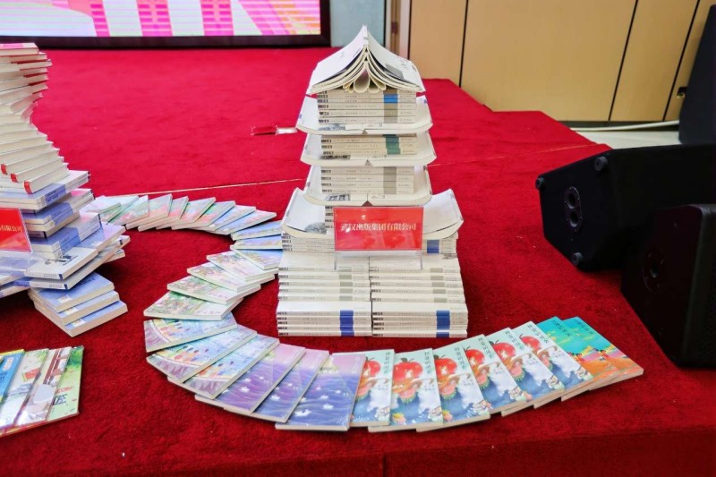 082stkha000-y5bu.jpg 082stkha000-y5bu.jpg